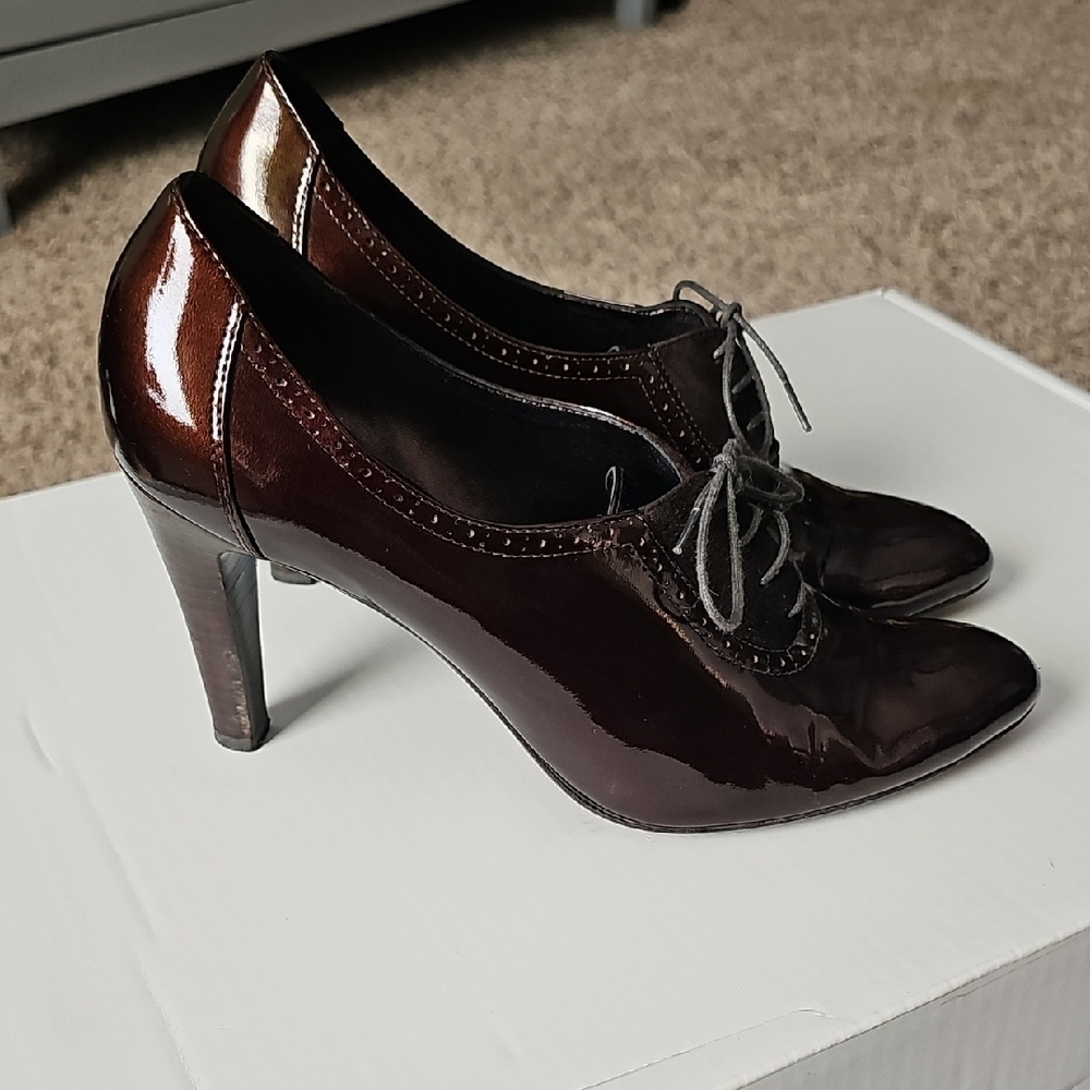 Via Spiga Oxford Metallic Brown Lace-Up Heels, Womens Size 9 - Picture 4 of 8